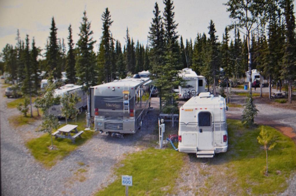 Tok Rv Village And Cabins Quarto foto